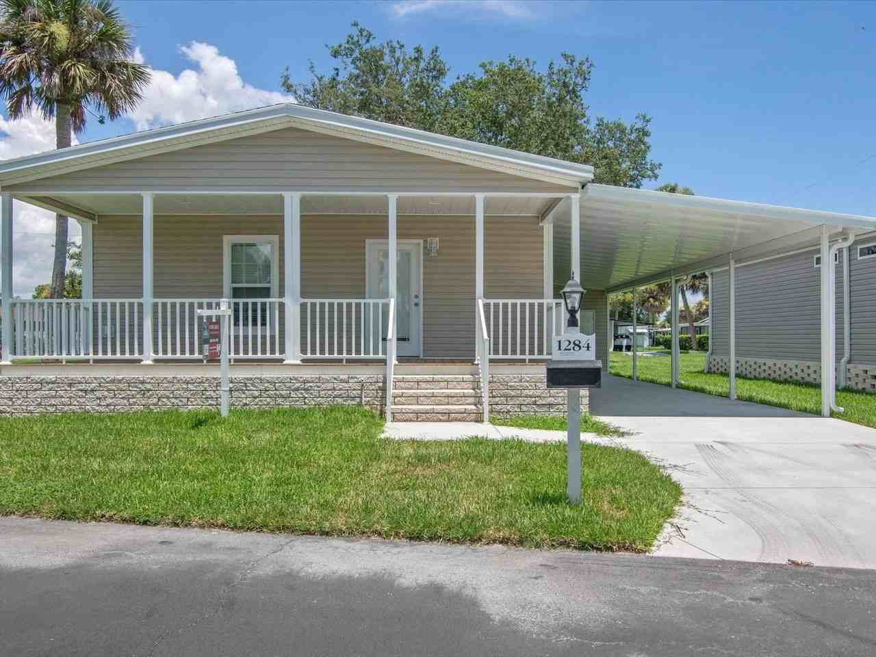 1284 Plymouth Pl - Photo 3 of 50