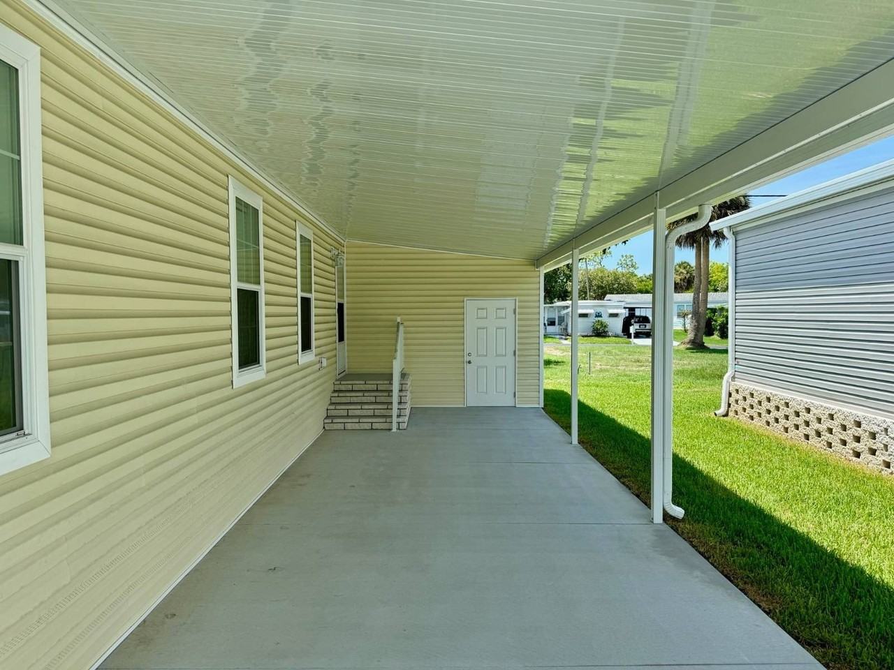 1268 Patriot Pl - Photo 4 of 33