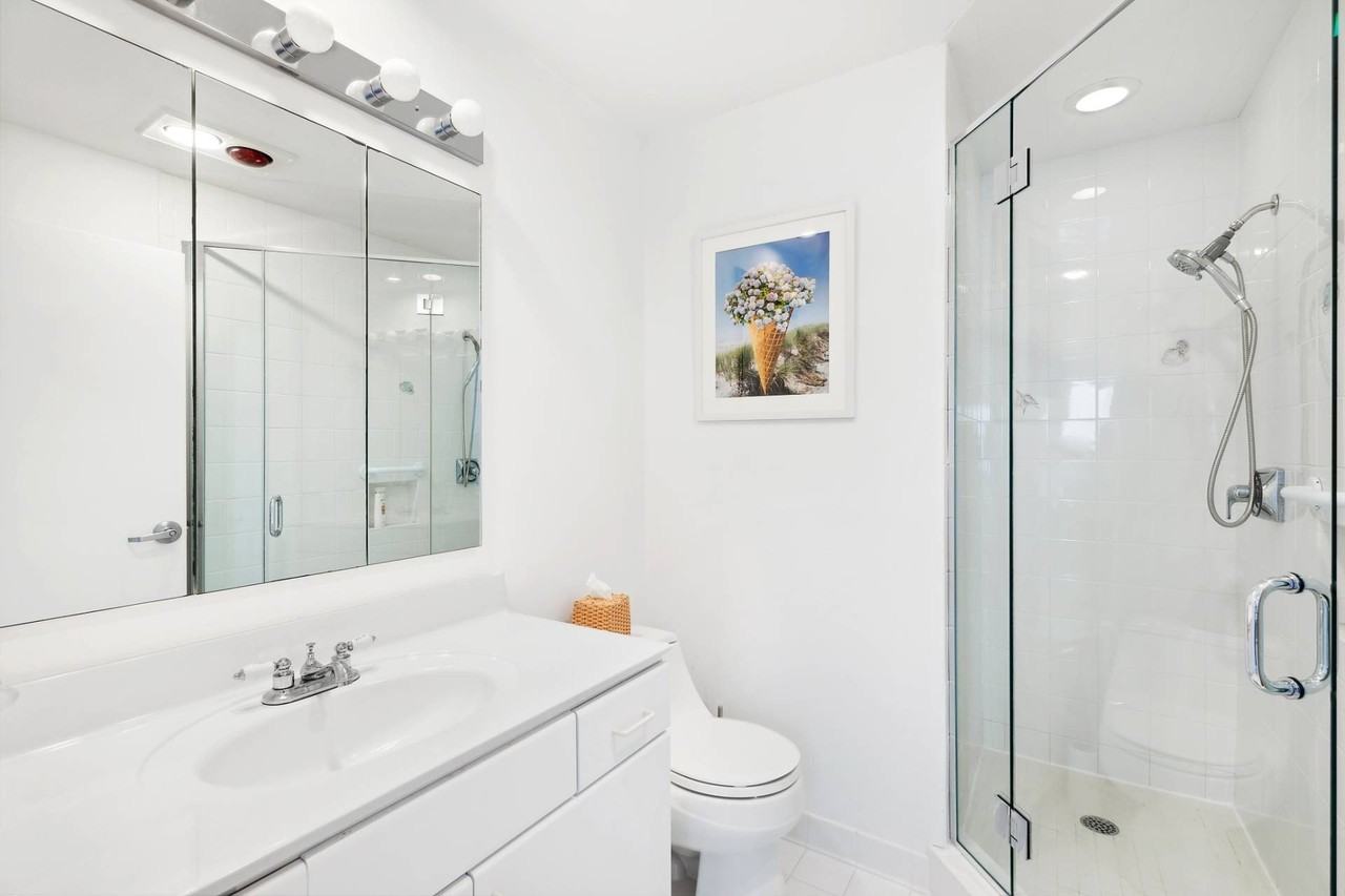 250 Dune Rd #119 - Photo 6 of 8