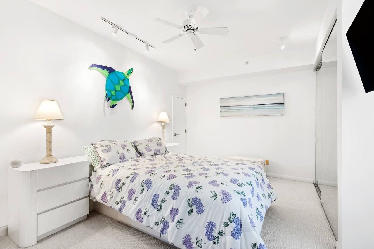 250 Dune Rd #119 - Photo 7 of 8