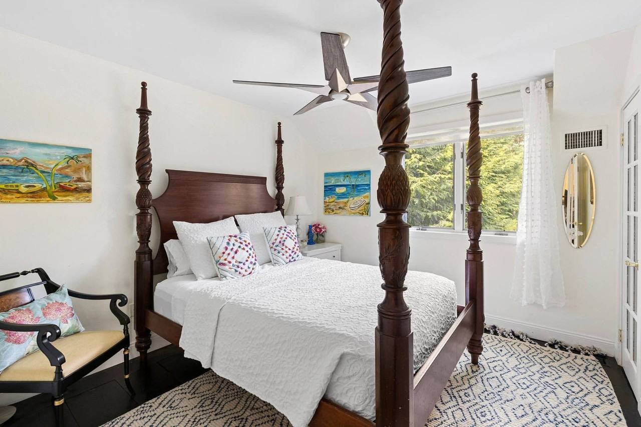 100 Sandy Hollow Rd - Photo 7 of 14