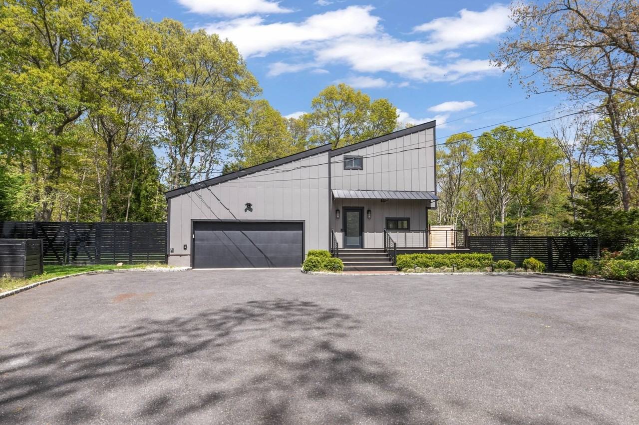 29 Roses Grove Rd - Photo 4 of 45