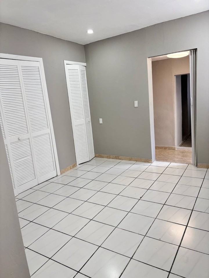 4534 Sw 1st St #2 - Photo 7 of 11