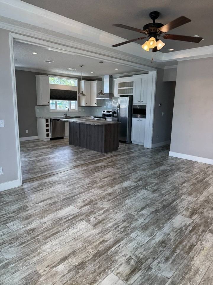 134 Clover Ct - Photo 2 of 50