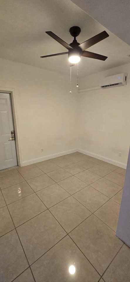 3616 Sw 113th Ct #2 - Photo 2 of 6