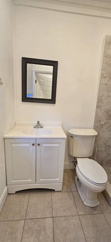 3616 Sw 113th Ct #2 - Photo 3 of 6