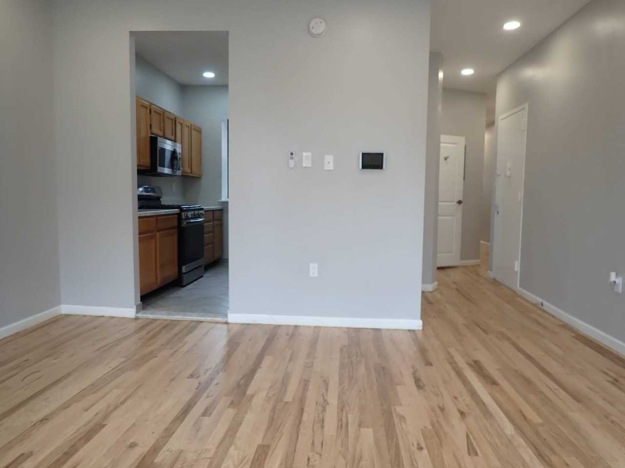 982 Dumont Ave #2 - Photo 4 of 18
