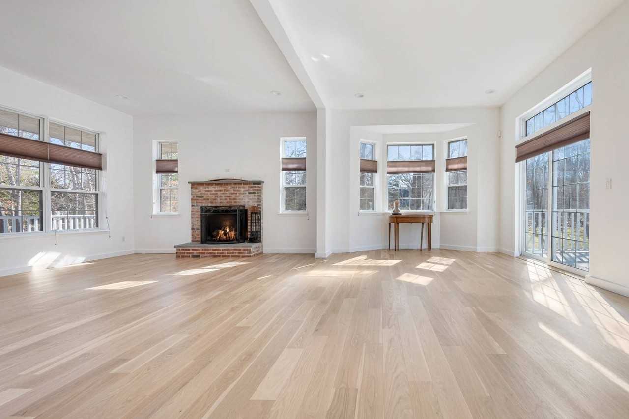 120 Talmage Farm Ln - Photo 6 of 20