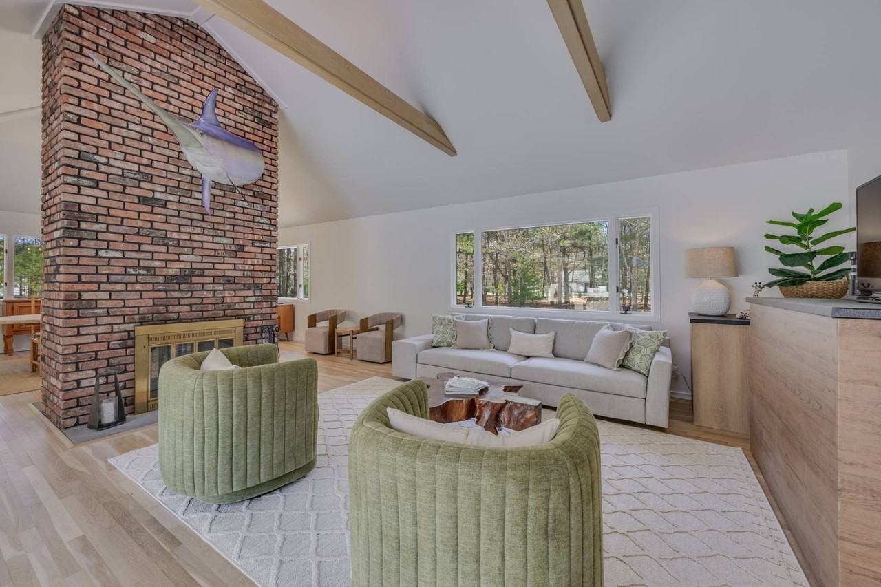 2941 Quogue Riverhead Rd - Photo 6 of 21