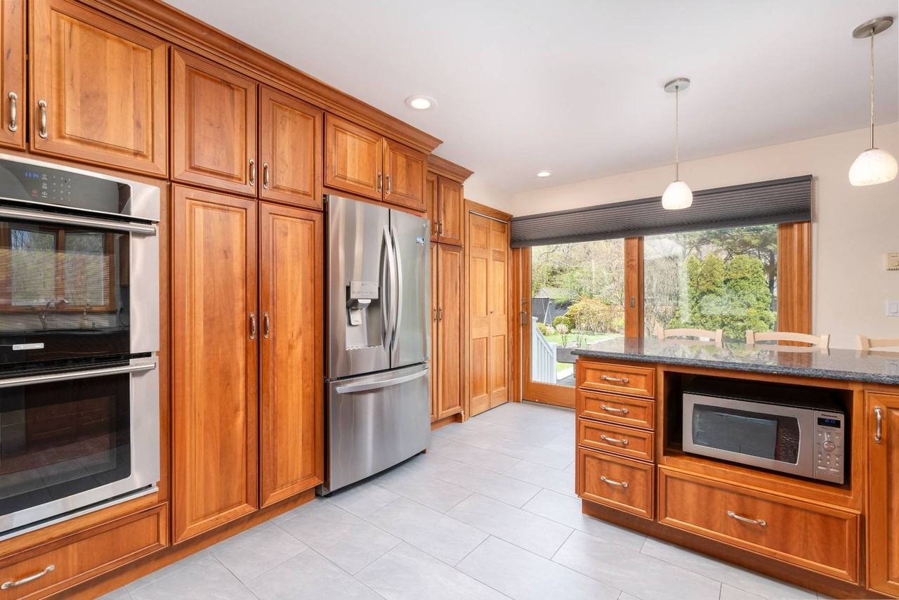 9 Howell Pl - Photo 7 of 18