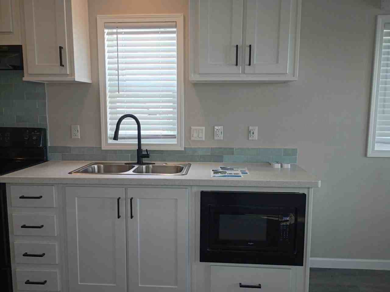 21 N Lake Side #229 - Photo 7 of 12