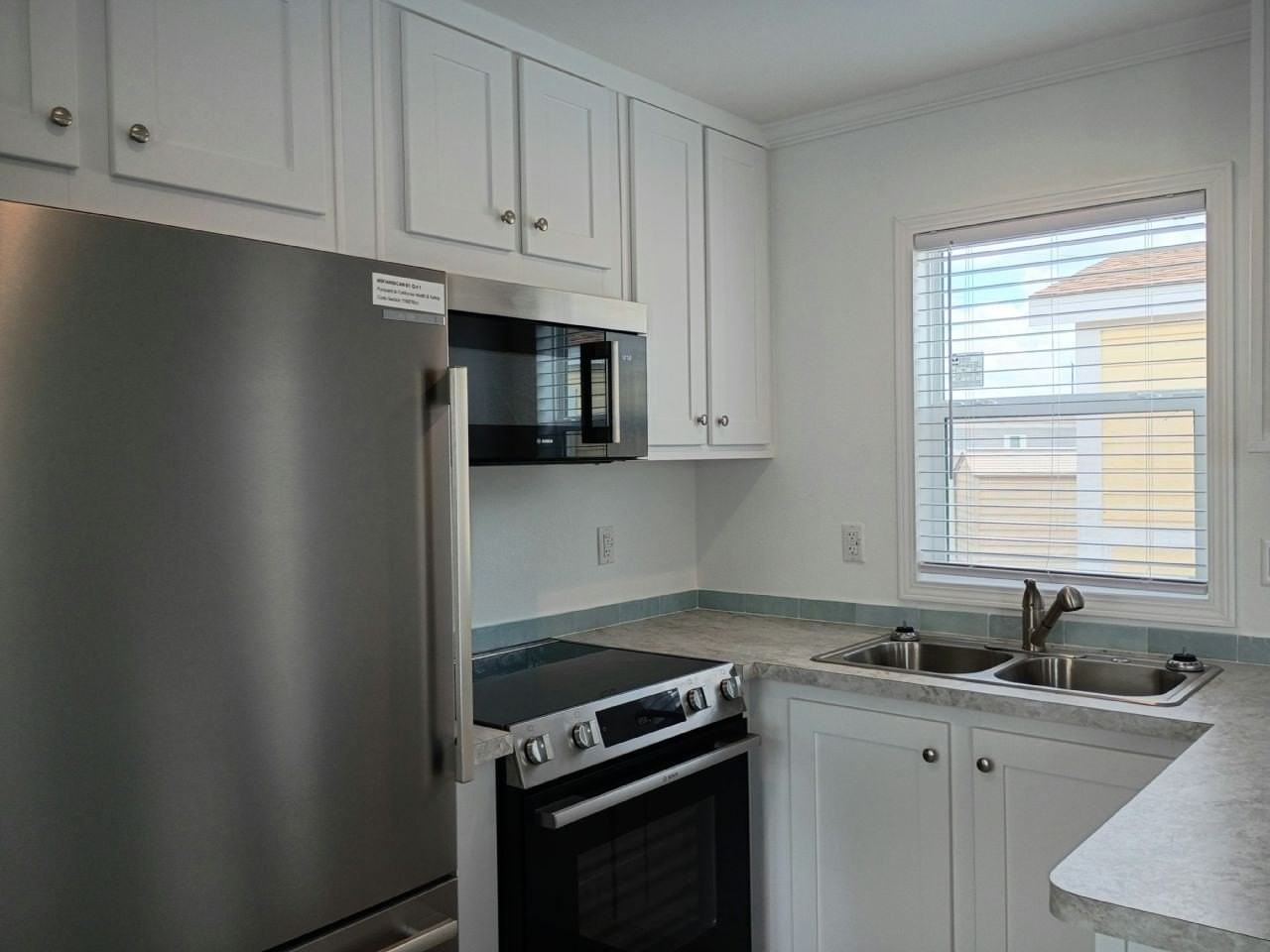 38 Lily Dr #131 - Photo 5 of 10