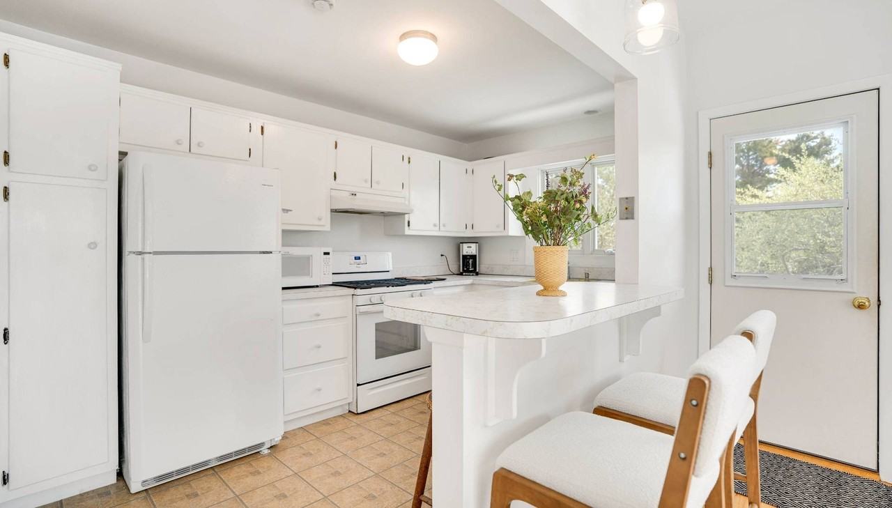 56 Mako Ln - Photo 4 of 16