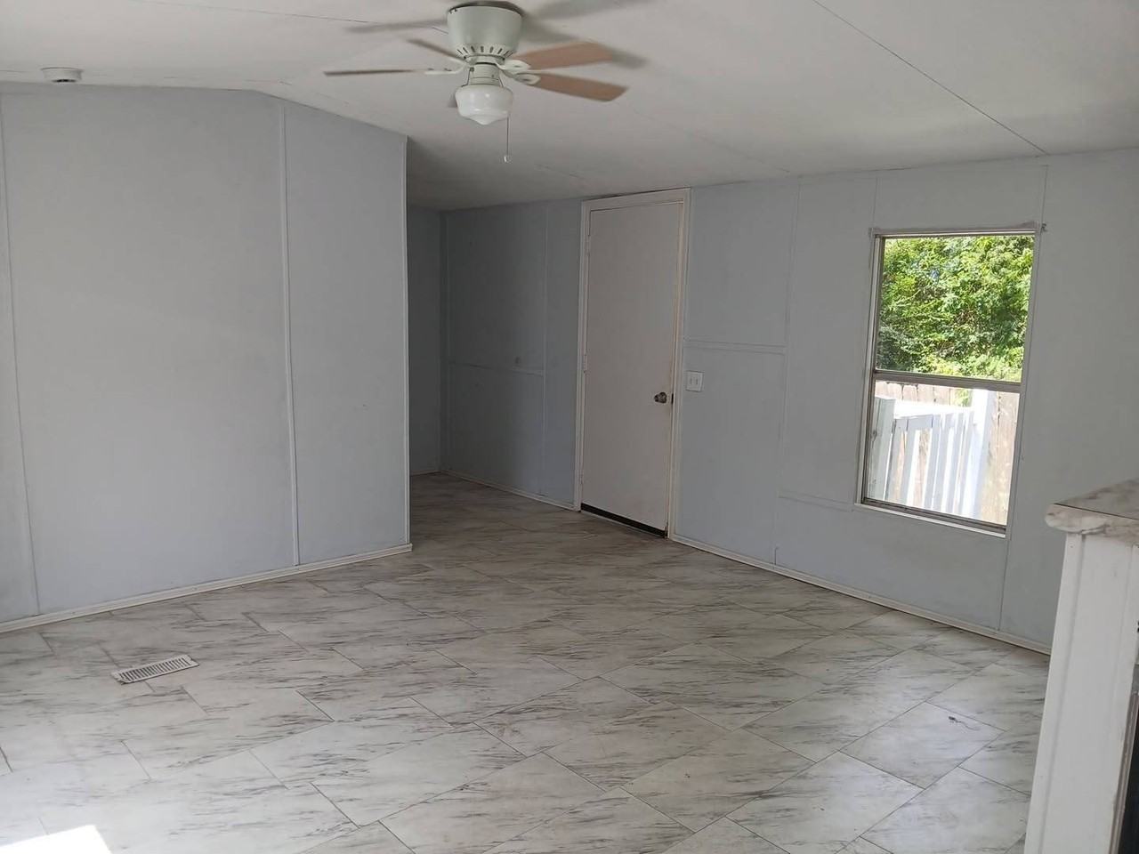 13535 Sralla Rd #51 - Photo 4 of 10