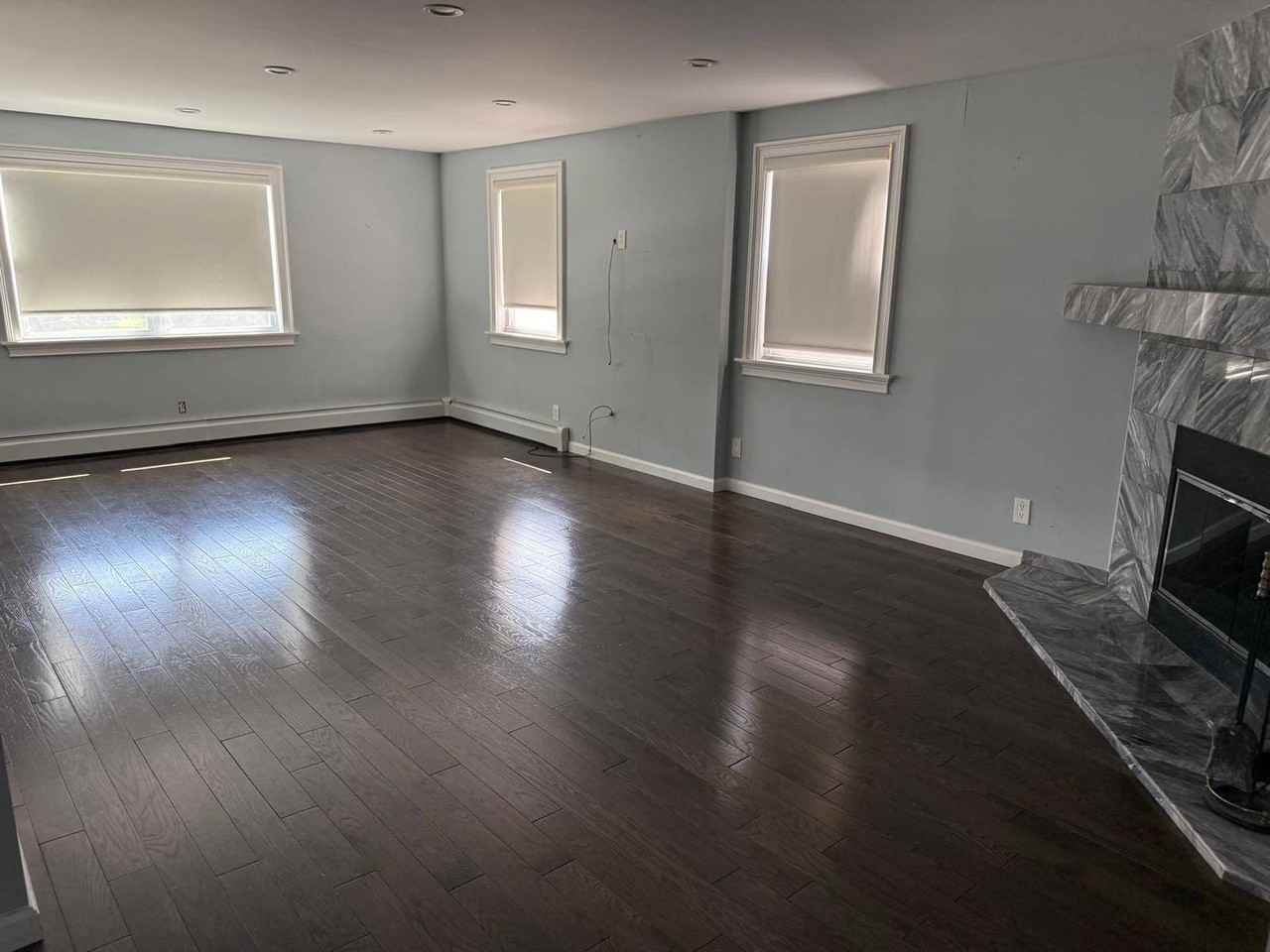 5240 Leith Pl - Photo 5 of 10