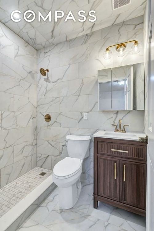 194 Sackett St - Photo 5 of 12