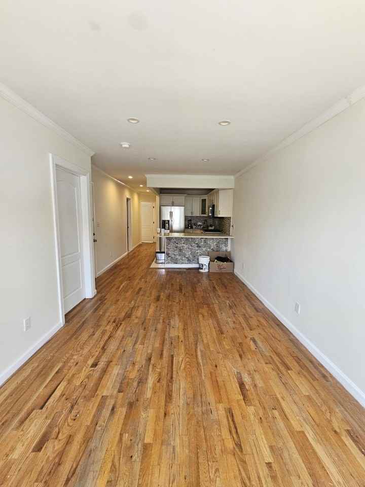 205 Beach 28th St - Photo 7 of 8