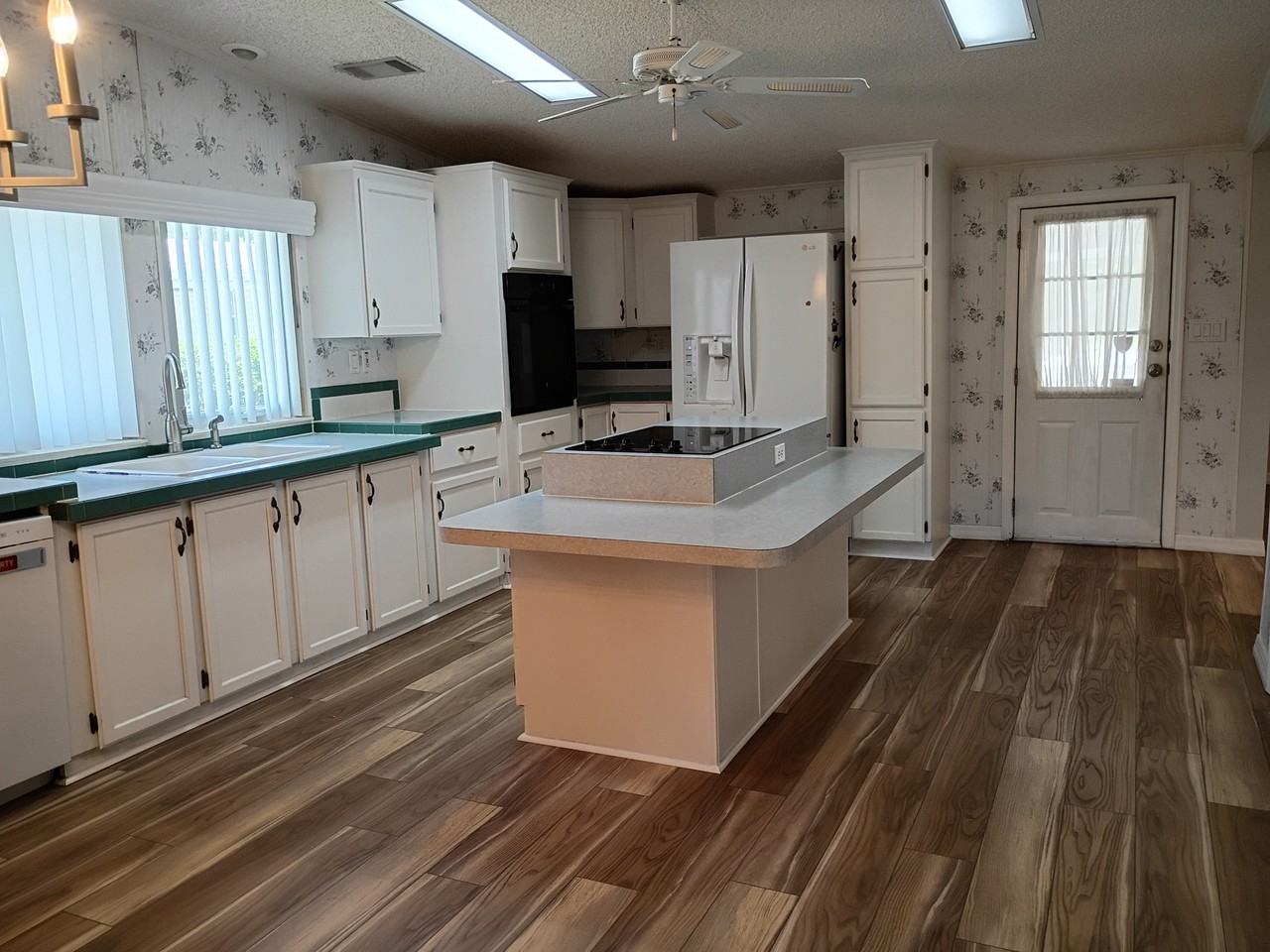 2393 Big Cypress Blvd #462 - Photo 6 of 18