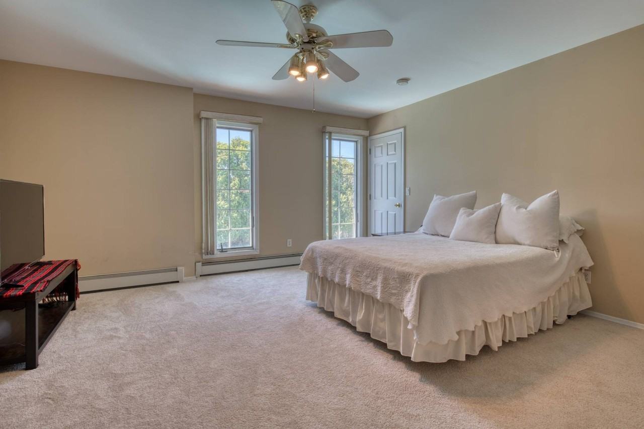 60 Dundee Ln - Photo 7 of 10