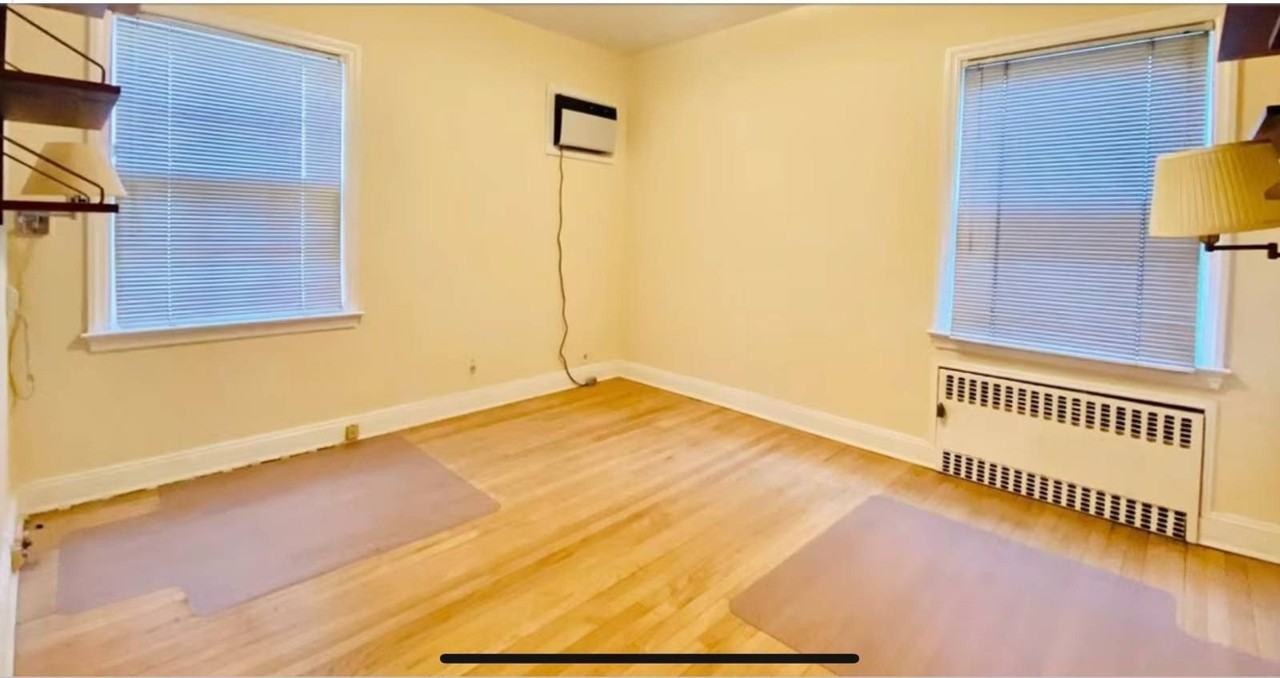8047 Chevy Chase St - Photo 6 of 13