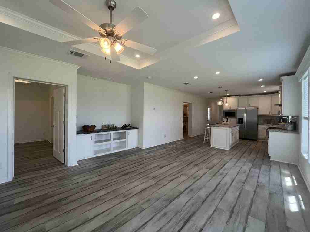 589 Johnathans Cay #589 - Photo 2 of 21