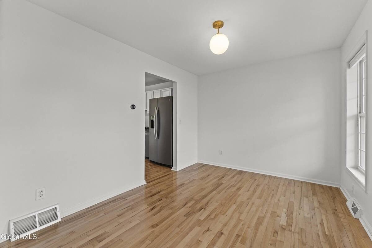 2 Battery Blvd - Photo 4 of 28