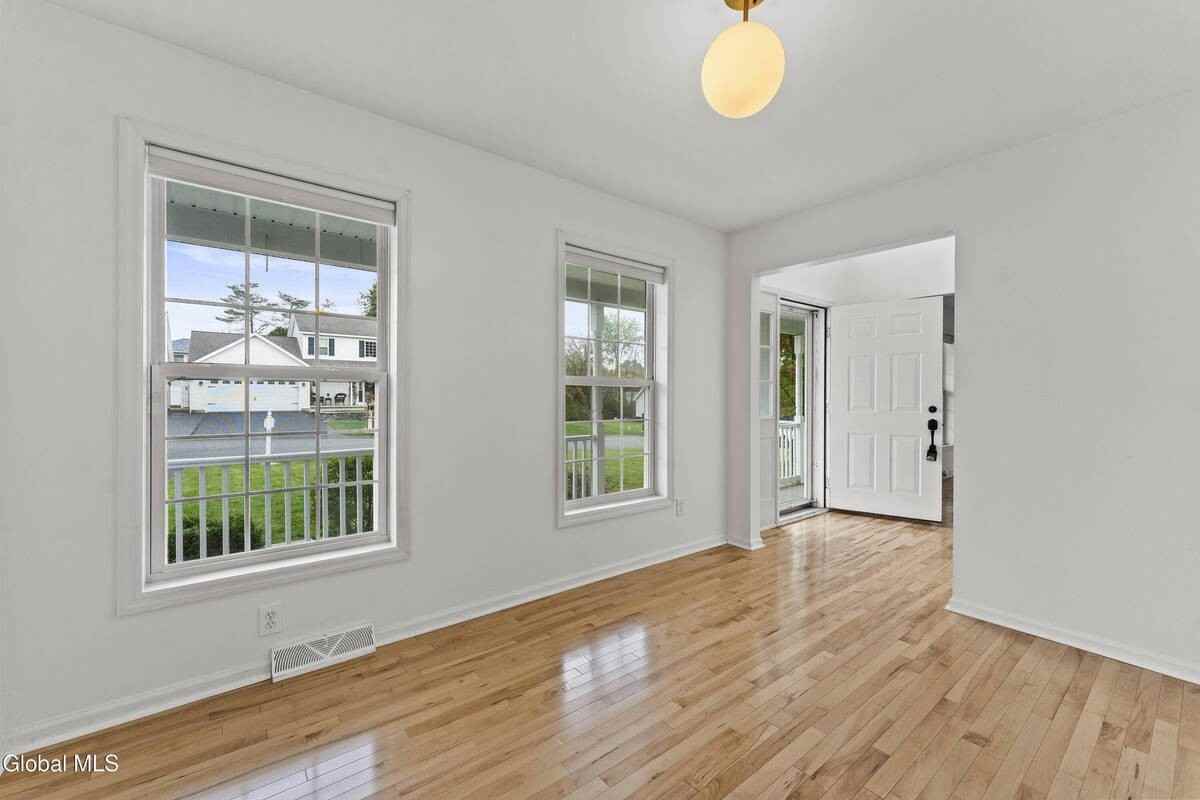 2 Battery Blvd - Photo 5 of 28