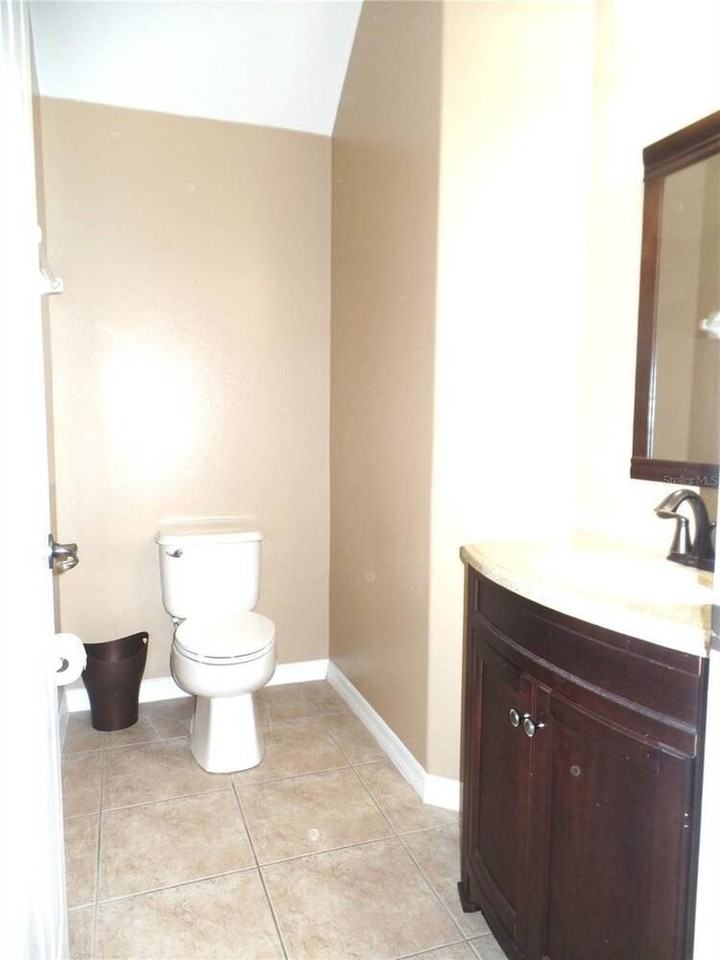 3240 Pineapple Isle Dr - Photo 5 of 22