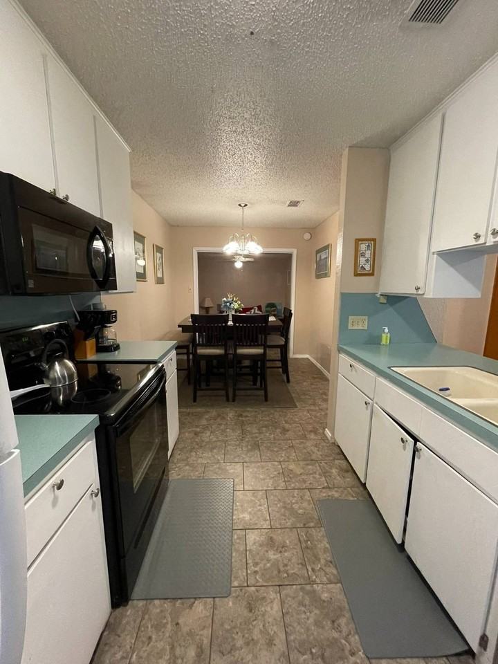 2707 Ne Euclid Ave - Photo 6 of 18