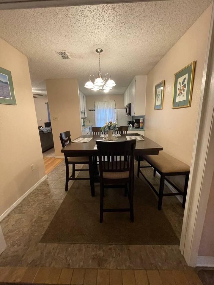 2707 Ne Euclid Ave - Photo 7 of 18