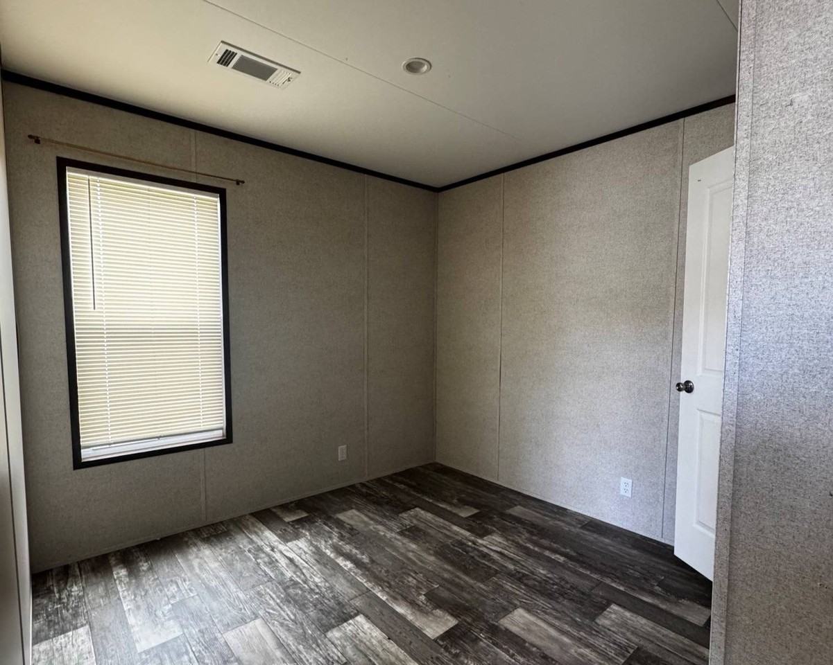 1721 Pinn Rd #24 - Photo 6 of 9