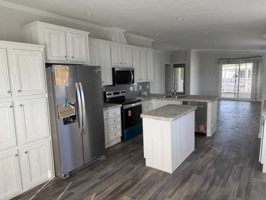 160 4th St W #160 - Photo 3 of 17