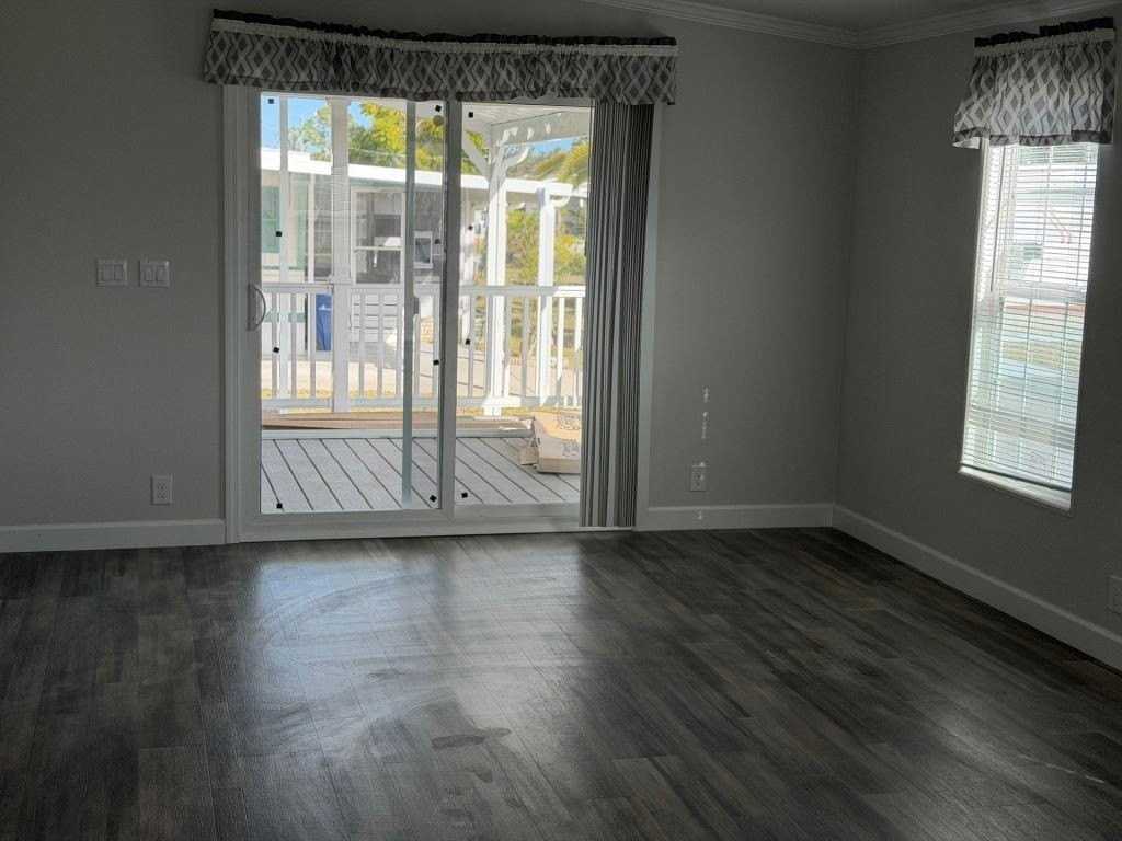 160 4th St W #160 - Photo 4 of 17