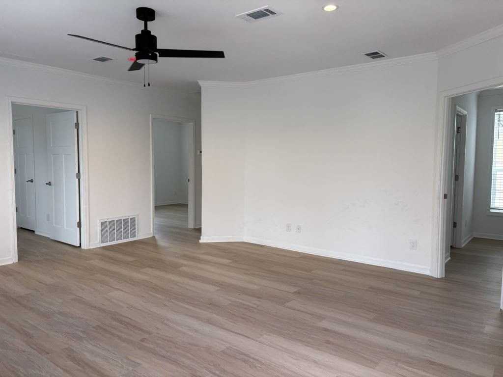 19414 Bermuda Ct #003A - Photo 3 of 10