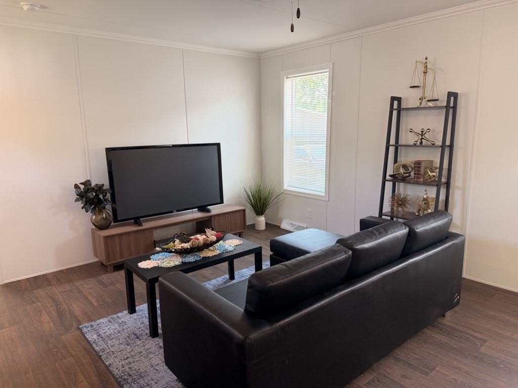 121 Cimarron #121 - Photo 3 of 20