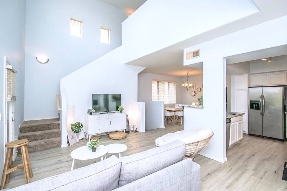 2402 E 5th St #1618 - Photo 4 of 18