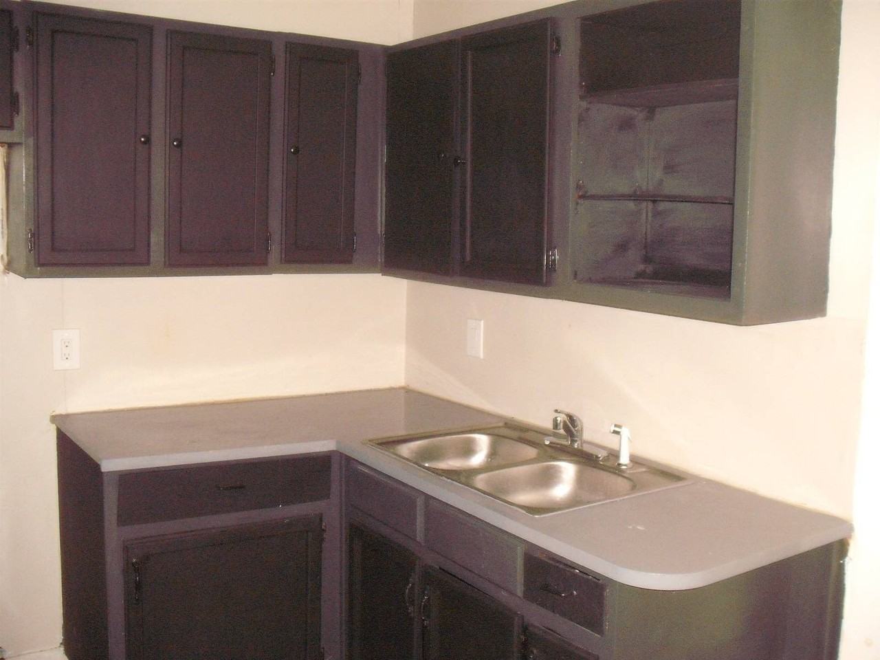 4737 Avenue R - Photo 4 of 8