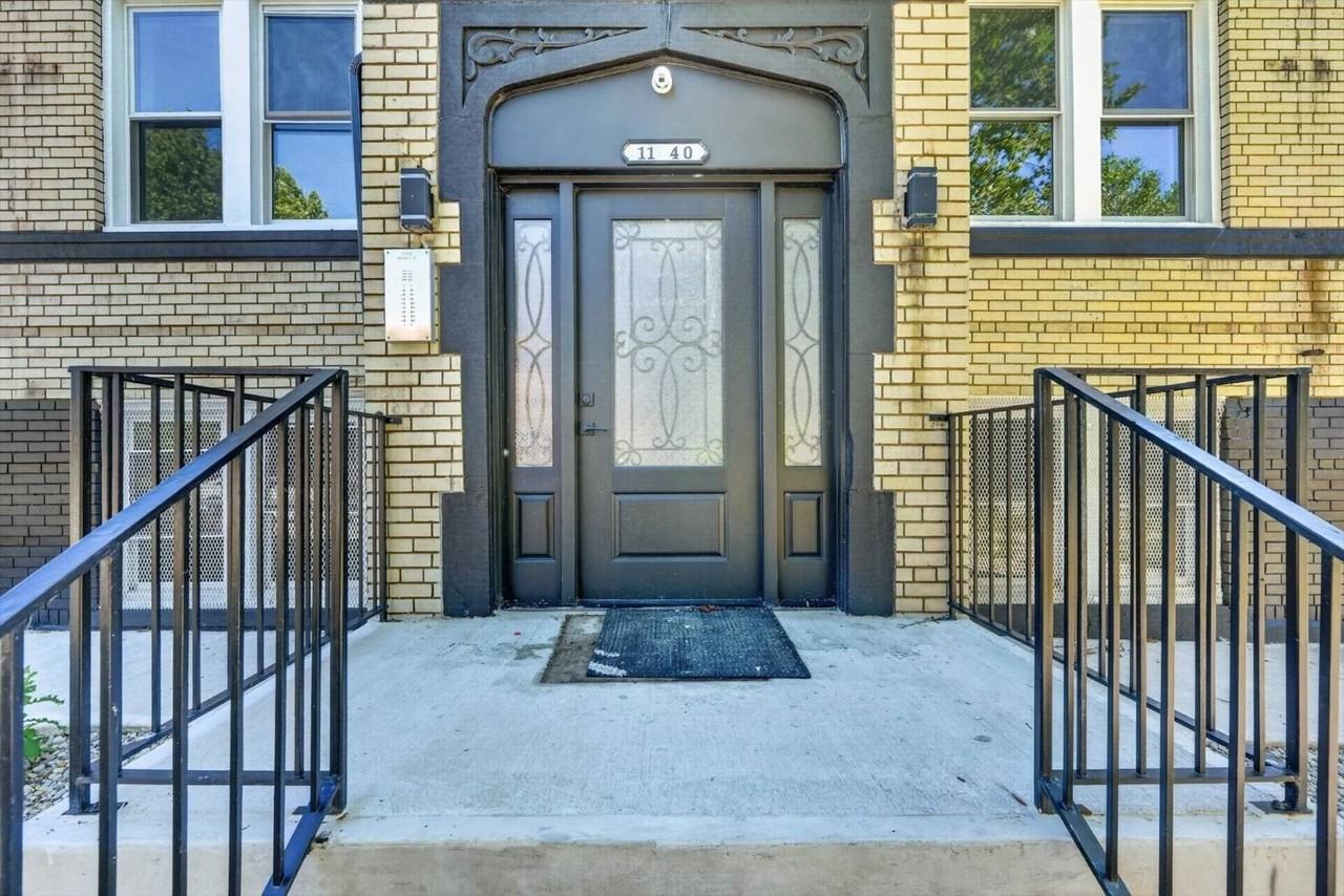 1140 Ashland St #1 - Photo 2 of 25