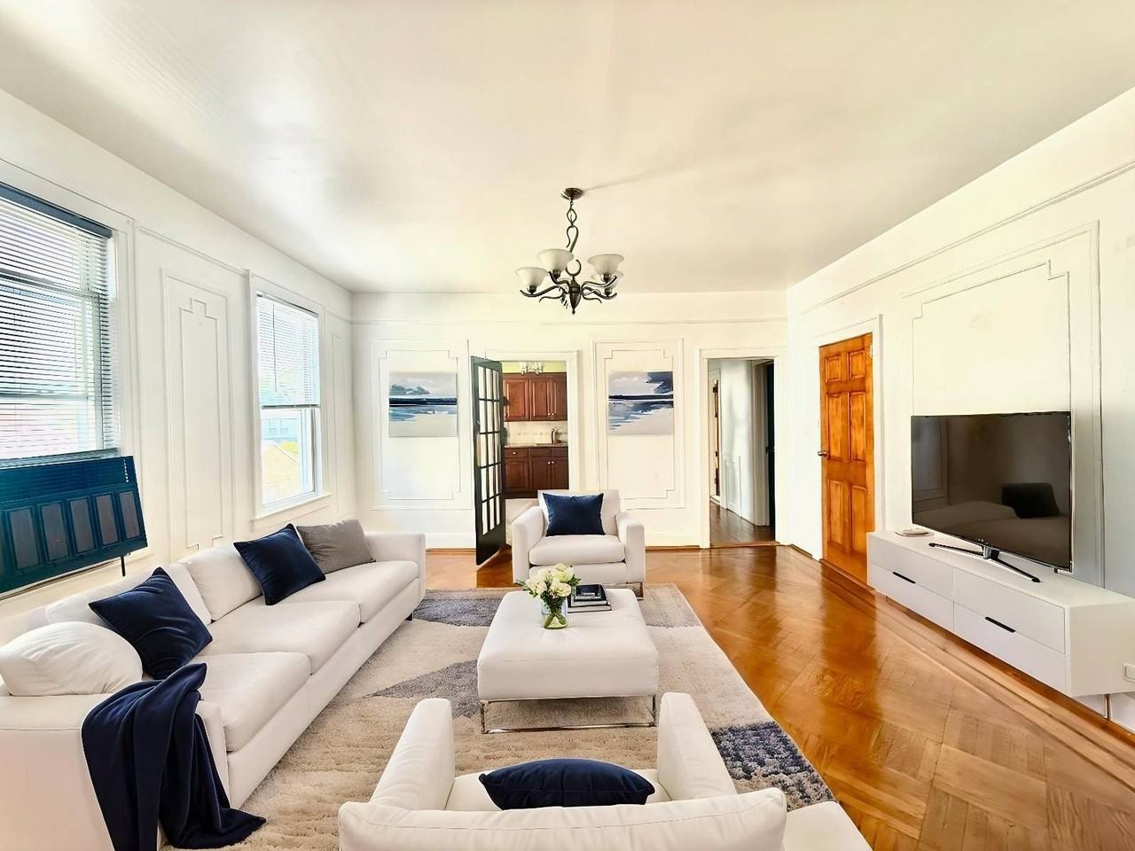9512 108th Ave - Photo 4 of 7