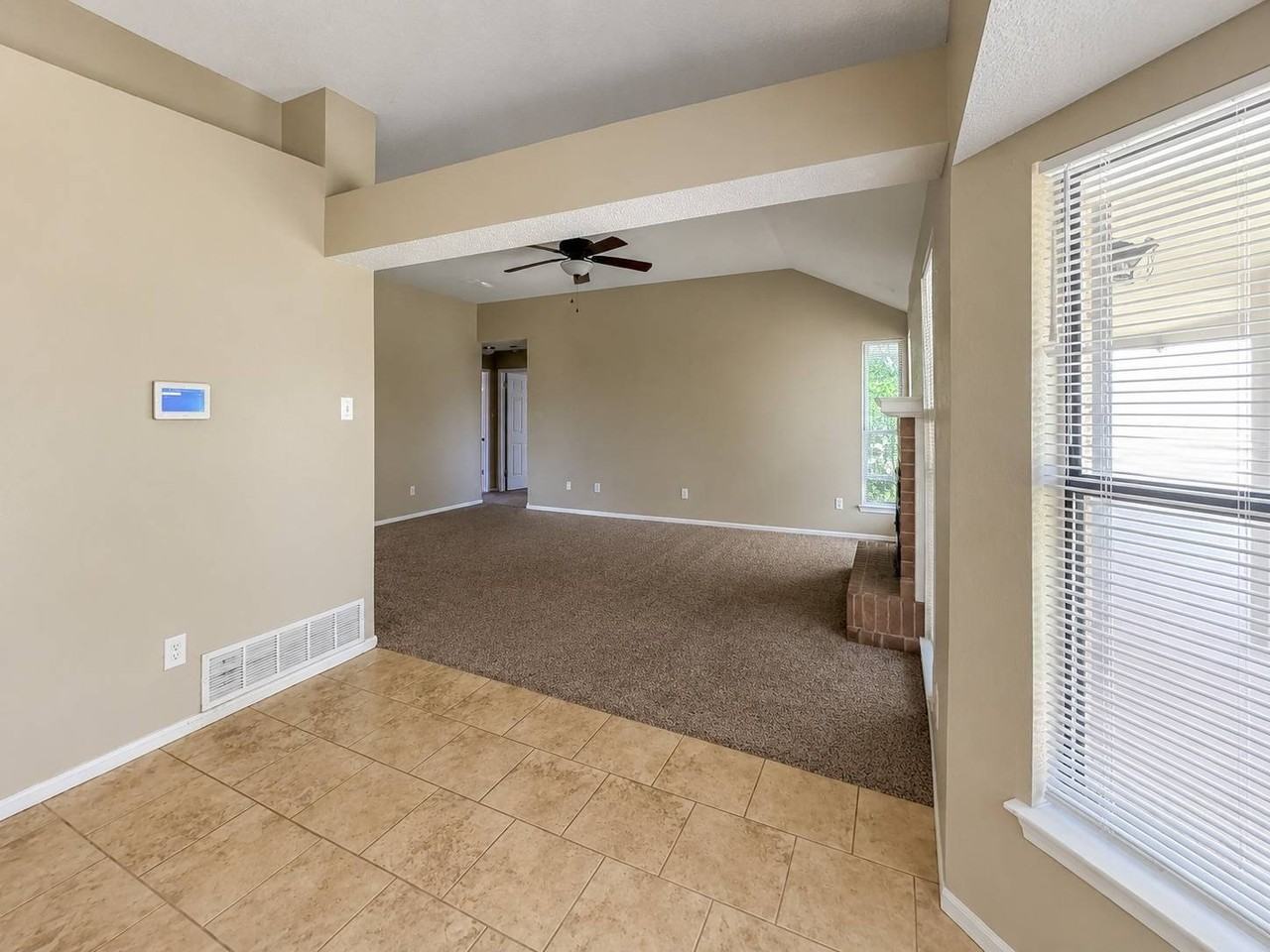3406 Granite Dr - Photo 4 of 12