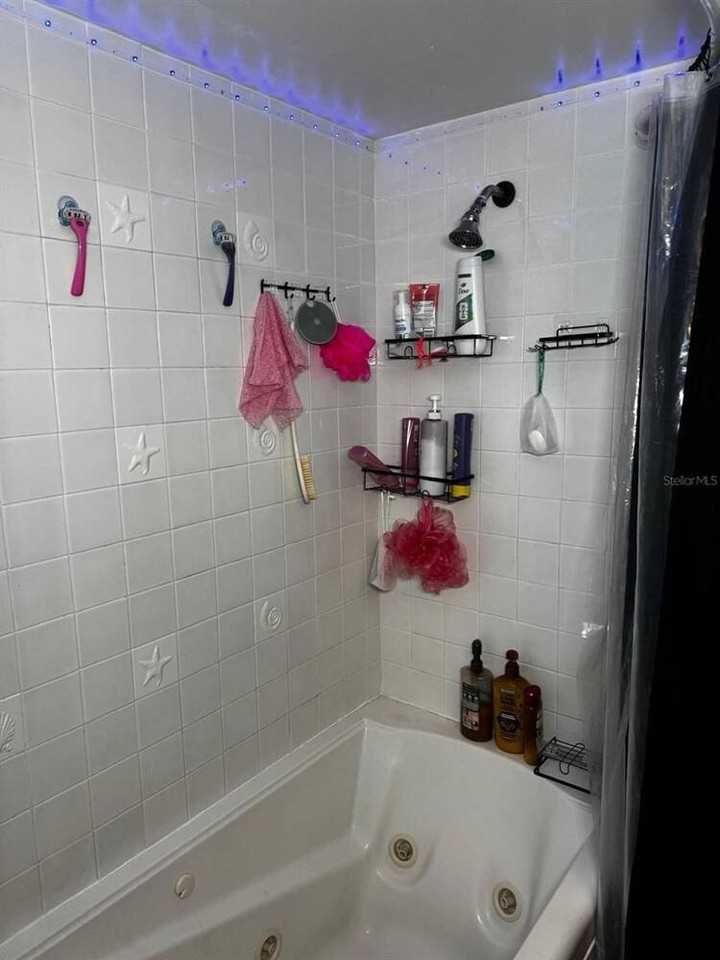 1302 Nebraska Ave #6A - Photo 7 of 7