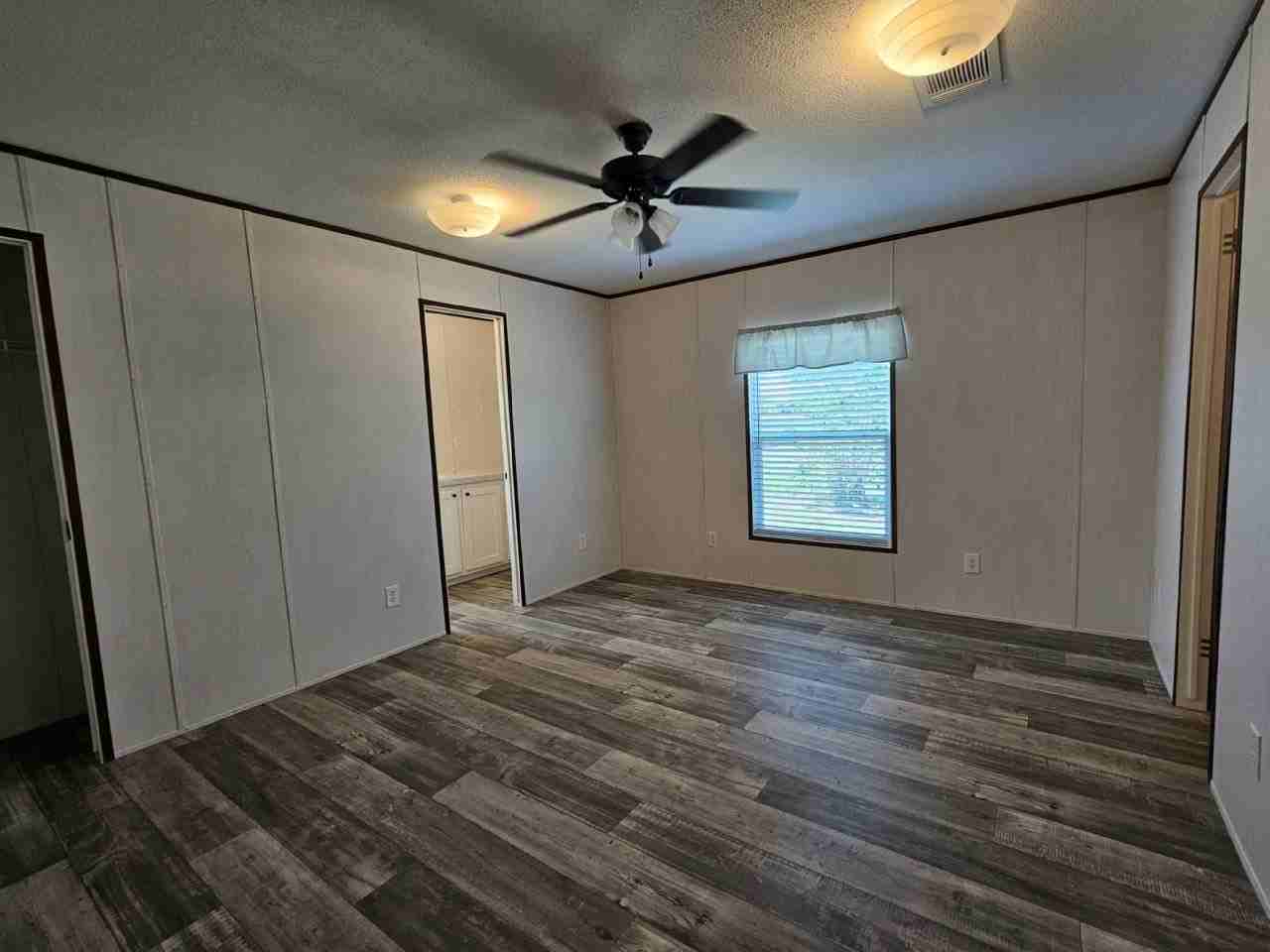 1020 N Yellowstone #2061 - Photo 6 of 10