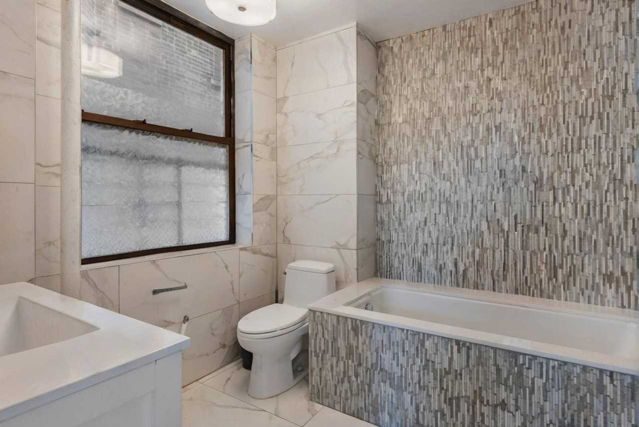 411 Manhattan Ave #9 - Photo 5 of 24