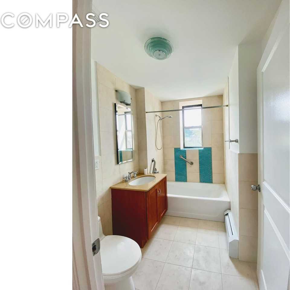 2601 Frederick Douglass Blvd #PH1 - Photo 4 of 24