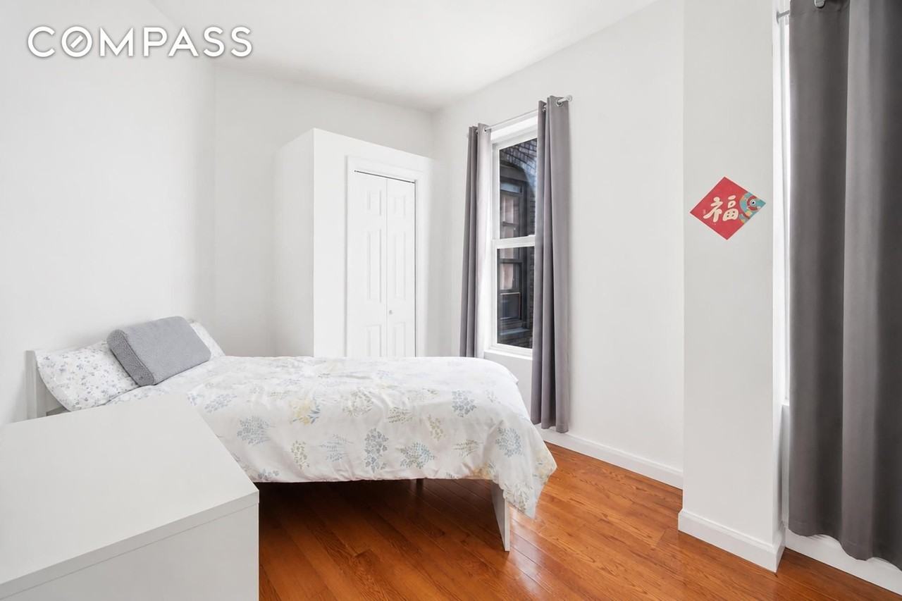 205 W 103rd St #6B - Photo 6 of 10