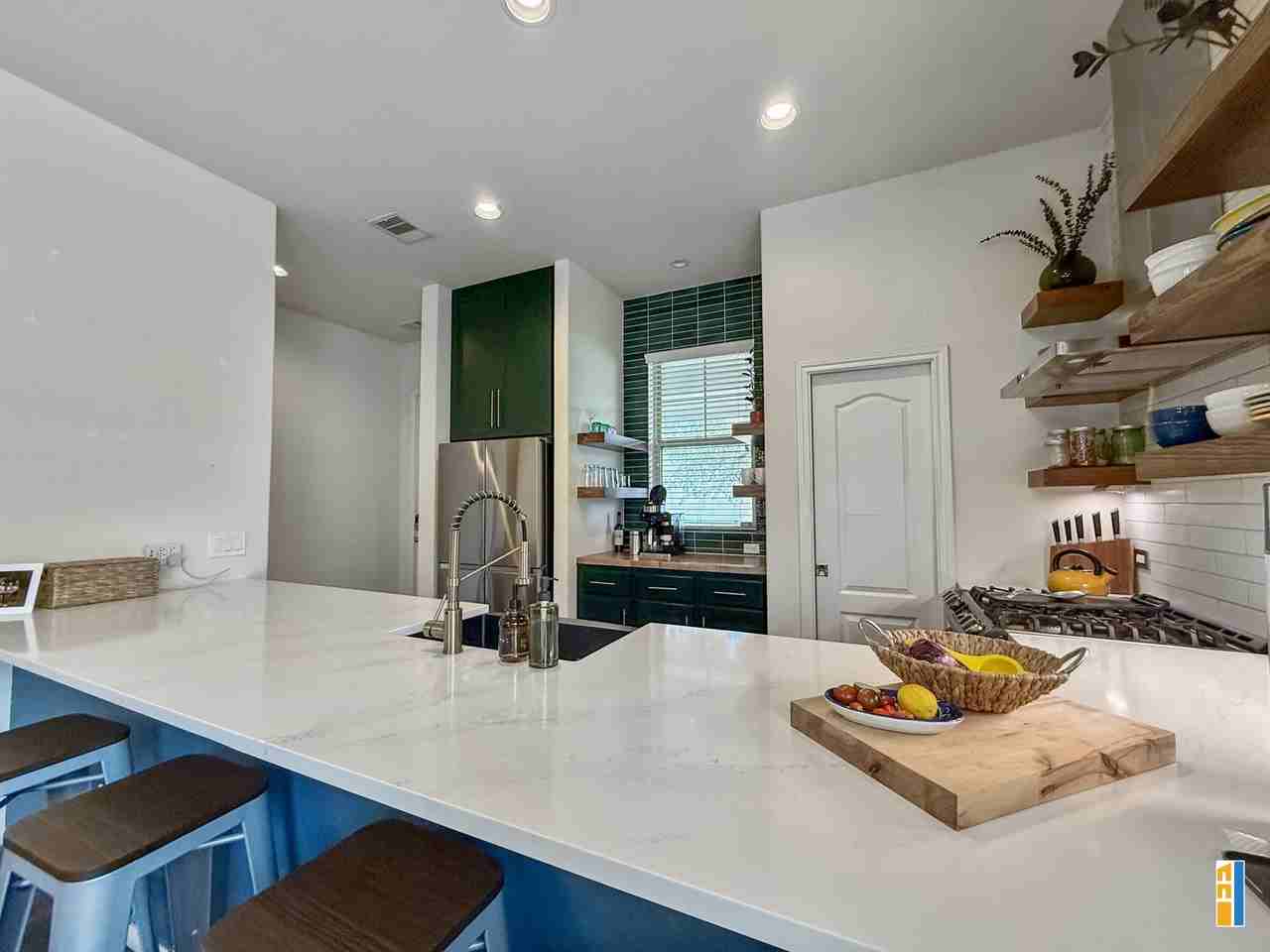 214 Marathon St #1 - Photo 6 of 18