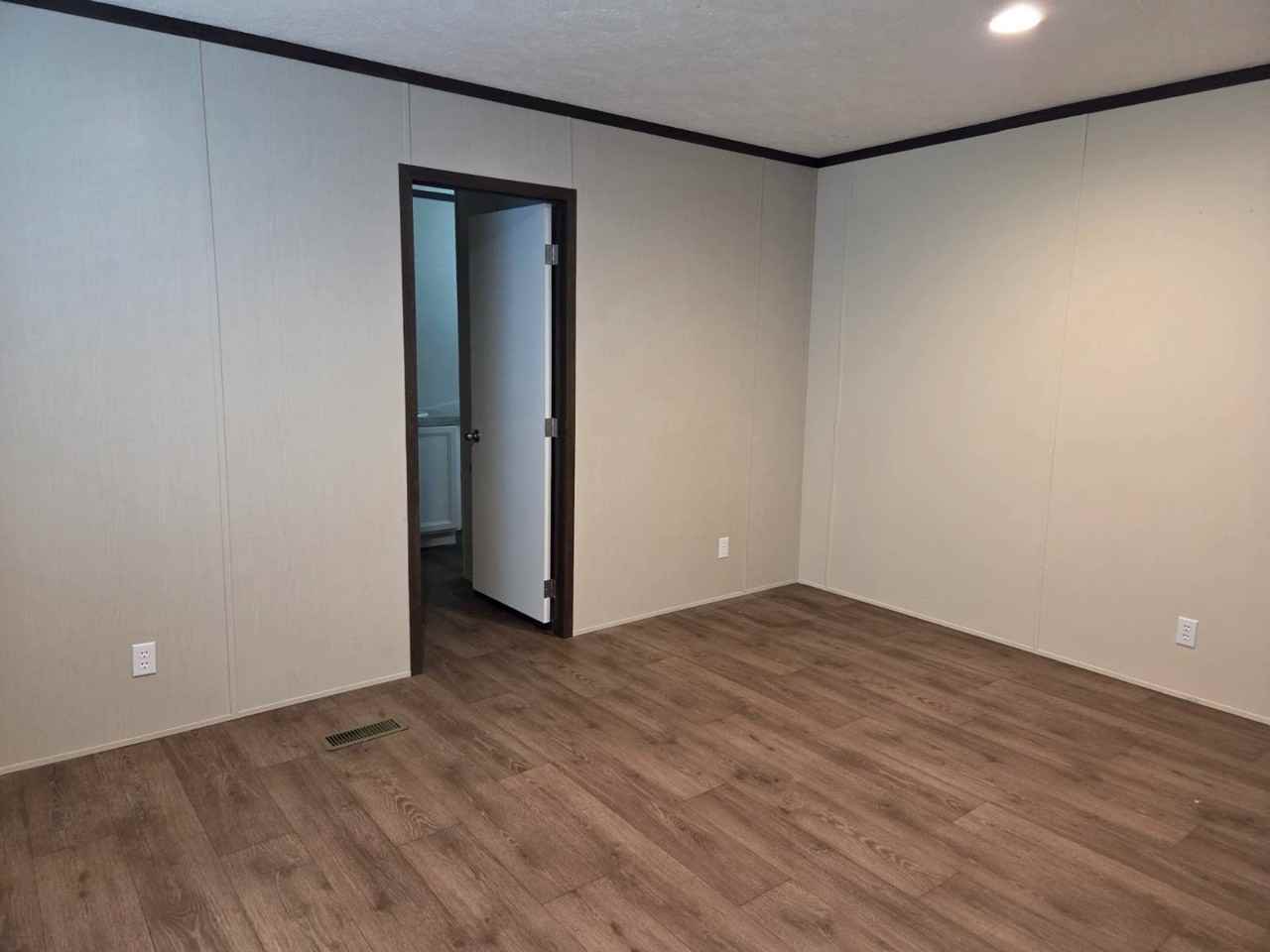 300 W Albert St #39R - Photo 3 of 5