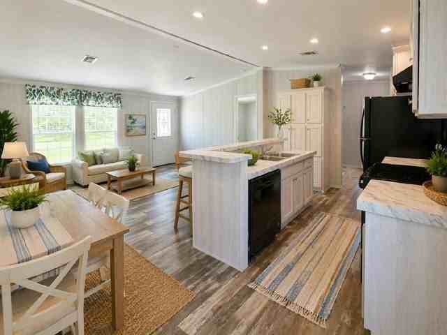 Bryn Mawr St #515 - Photo 2 of 9