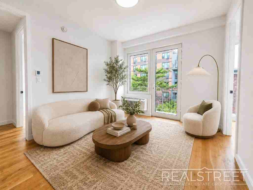 972 Bushwick Ave #2E