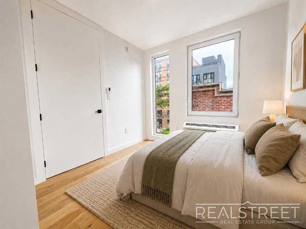 972 Bushwick Ave #2E - Photo 5 of 14